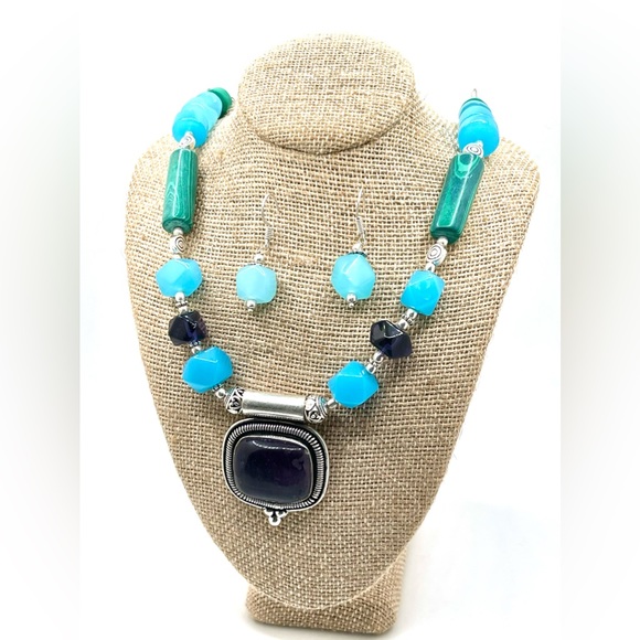 Chalcedony, Malachite, Fluorite Necklace Pendant & Earrings Set - Picture 7 of 13